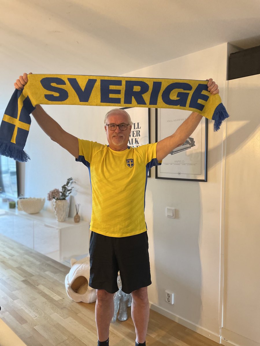 Kom igen nu gubbar👍💪👏👍💪👏. KRIGA SOM HELV,,,. Ha d gott. Glenn 