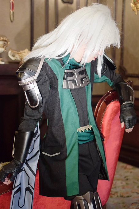 ※コスプレ cosplay アニメイメージシチュ叛逆性ミリオンアーサー 流浪アーサー『ローズ…俺はお前の…!』photo ※コスプレ cosplay アニメイメージシチュ叛逆性ミリオンアーサー 流浪アーサー『ローズ…俺はお前の…!』photo