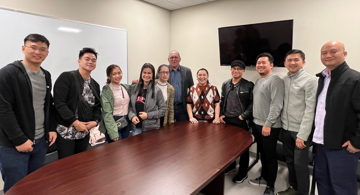 test Twitter Media - Thank you to @HStefansonMB @CliffCullenMLA & 
@Smith4Lag for joining us last night to meet with members of the Parkland Filipino Association in Dauphin. #HomeOfHopeMB #mbpoli https://t.co/9DwAmaqPuV