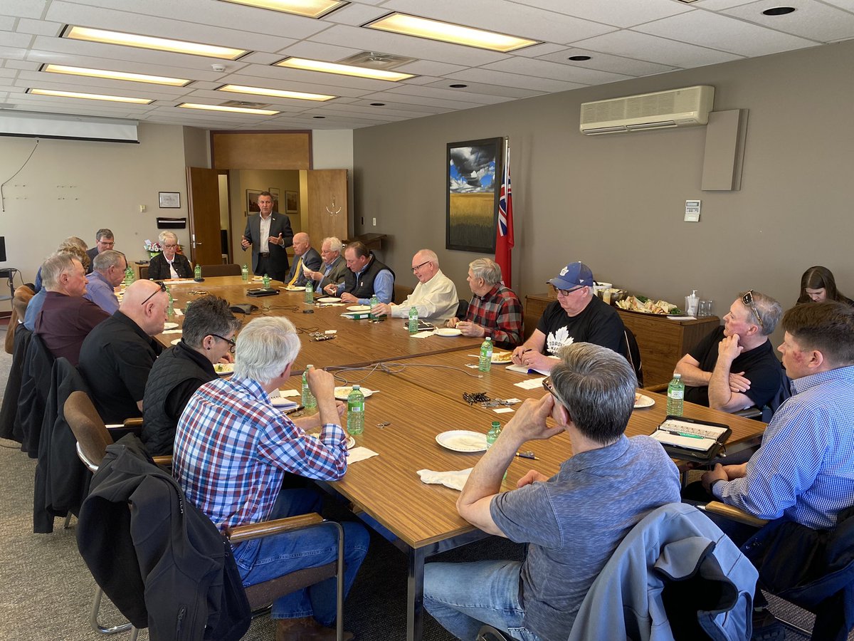test Twitter Media - Myself, @reghelwer, @CliffCullenMLA and @gregnesbittpc met and listened to the @AMMManitoba Western Mayors Caucus and municipal officials to discuss how we can strengthen partnerships and improve communications to better the lives of rural Manitobans. https://t.co/9y4moynX3O