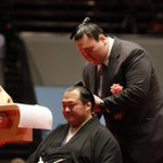 FT1NUngVUAAL6qa.jpg:thumb