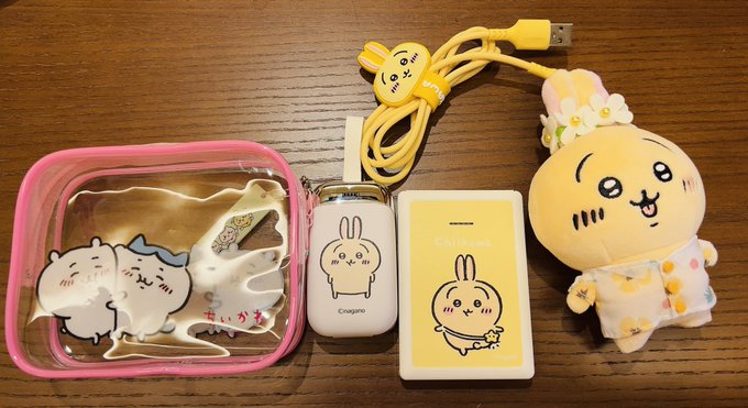 旅のお供グッズ🐰#ちいかわ#うさぎ推し#旅行行きたい#多摩電子工業#バッテリー#ワイヤレスイヤホン 旅のお供グッズ🐰#ちいかわ#うさぎ推し#旅行行きたい#多摩電子工業#バッテリー#ワイヤレスイヤホン