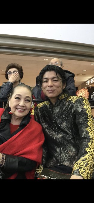 ショックな訃報が飛び込んで来ました。マイケル・ジャクソンの意志と魂を受け継いで踊って行くと言って、素晴らしいキレのあるダ ショックな訃報が飛び込んで来ました。マイケル・ジャクソンの意志と魂を受け継いで踊って行くと言って、素晴らしいキレのあるダ