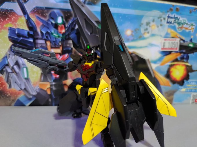 コアガンダムII(ティターンズカラー)完成ちょっと外装部分が暗めに仕上がったけどいい感じになっているのでは?まだまだ調色 コアガンダムII(ティターンズカラー)完成ちょっと外装部分が暗めに仕上がったけどいい感じになっているのでは?まだまだ調色