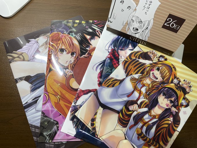 今回のクリアバッグは中にクリアファイルをそのまま入れれるようにポケットを2か所つけてみた🤗このバッグに水着入れて海行きた 今回のクリアバッグは中にクリアファイルをそのまま入れれるようにポケットを2か所つけてみた🤗このバッグに水着入れて海行きた