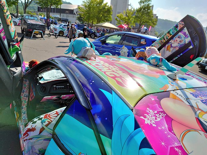 #TMAF痛車フォトコン #洞爺湖マンガアニメフェスタ 痛車を眺めるVtuberキズナアイさん#TMAF2022 #T #TMAF痛車フォトコン #洞爺湖マンガアニメフェスタ 痛車を眺めるVtuberキズナアイさん#TMAF2022 #T