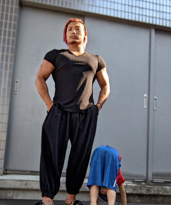 範馬勇次郎と子刃牙#範馬刃牙 #筋トレ #ダイエット #長崎 範馬勇次郎と子刃牙#範馬刃牙 #筋トレ #ダイエット #長崎
