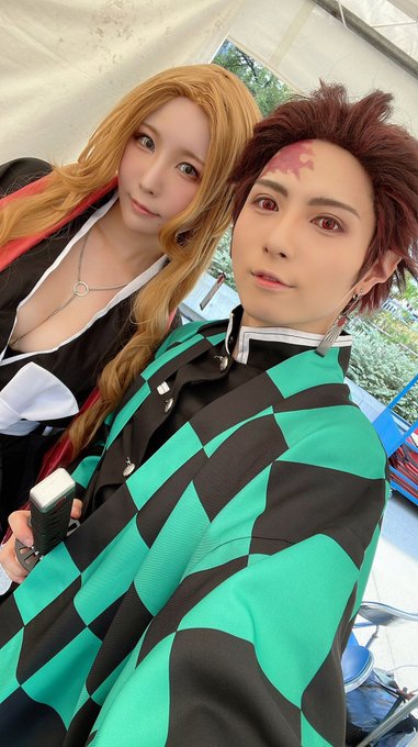 しらほし姉さんジャンプの和装っ!!オタクジャッジとID-0を先生と生徒で紹介👩🏫🧑🎓せ、先生🫣この様子はニコ生のアー しらほし姉さんジャンプの和装っ!!オタクジャッジとID-0を先生と生徒で紹介👩🏫🧑🎓せ、先生🫣この様子はニコ生のアー