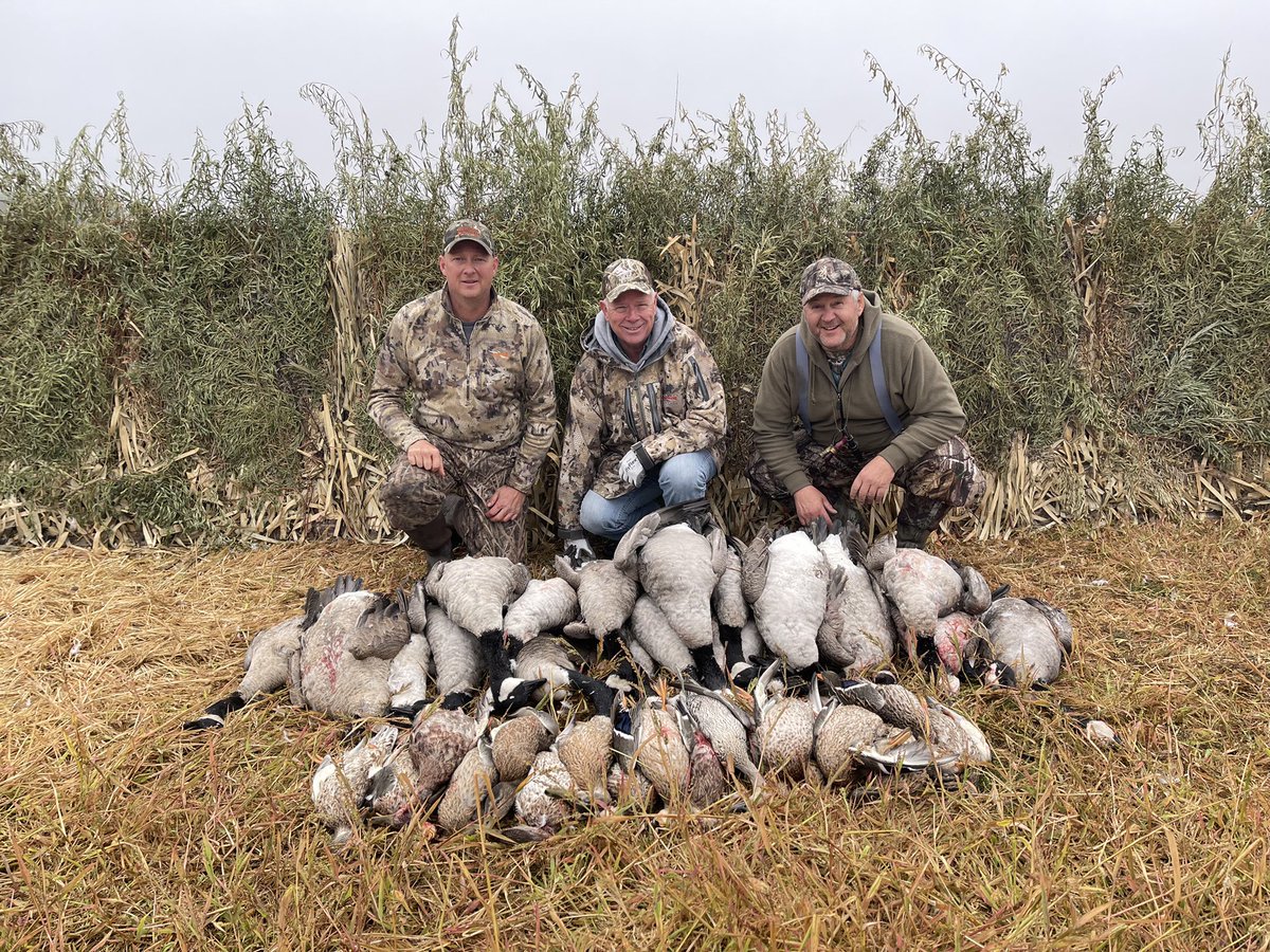 test Twitter Media - Thanks to Brian Kiliwnik, Barry Good and Mike Hengen for the educational waterfowl hunt for @MinGregNesbitt. I learned how to set up a blind and decoys in the dark and to be patient while the “pros” called in the ducks and geese. Can’t say enough about Gracie! @MBWildlifeFed https://t.co/POxOOBp21Q