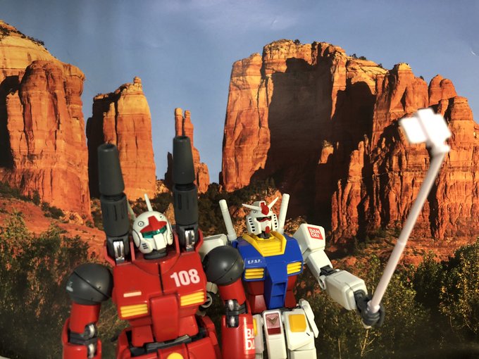#ガンプラ#本日のガンダムさん旅先で自撮りするガンダムさんとガンキャノンさん #ガンプラ#本日のガンダムさん旅先で自撮りするガンダムさんとガンキャノンさん