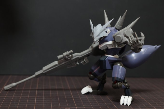 ハンターヘッドサイズ確認のため1パーツでテストプリント。少し小さかったが、形は良さそう。#LBX #ダンボール戦機 #b ハンターヘッドサイズ確認のため1パーツでテストプリント。少し小さかったが、形は良さそう。#LBX #ダンボール戦機 #b