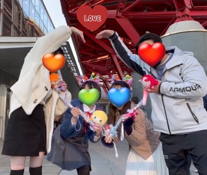 色んなライバーさんとエンカできたりお話しできたり、楽しい2日間でした😭💖連番してくれたはんだくんもラ!そのものを温かく見 色んなライバーさんとエンカできたりお話しできたり、楽しい2日間でした😭💖連番してくれたはんだくんもラ!そのものを温かく見