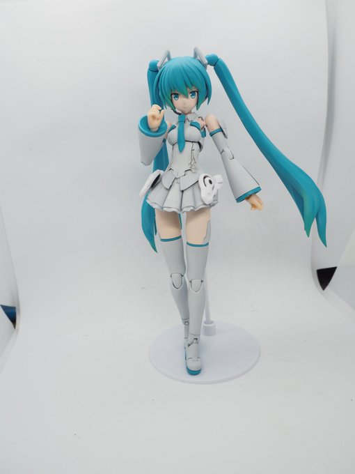 #美プラ #初音ミク #フレームアームズ・ガール #プラモデル 初音ミク本体塗装終わり! #美プラ #初音ミク #フレームアームズ・ガール #プラモデル 初音ミク本体塗装終わり!
