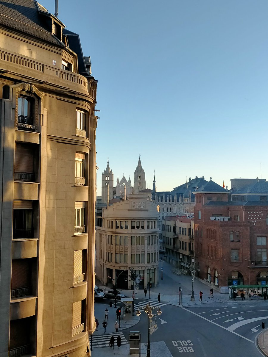 RT @revengaabogados: Desde la antigua capital del Viejo Reino, buenos días!...