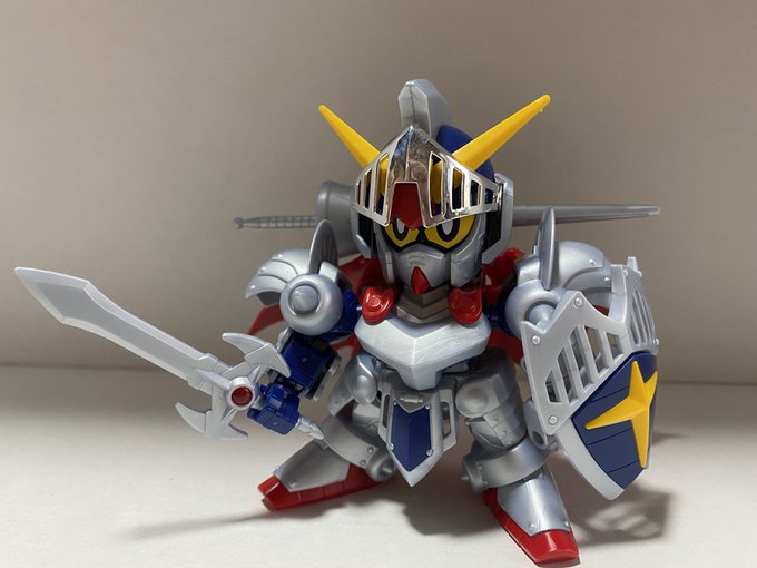 記念すべき日にはSDの祖たる騎士ガンダムさんを!我が原点!#ガンプラ#レジェンドBB 記念すべき日にはSDの祖たる騎士ガンダムさんを!我が原点!#ガンプラ#レジェンドBB