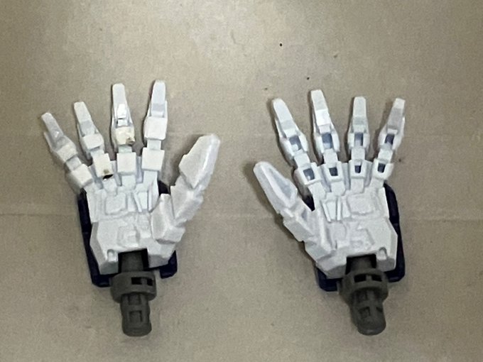 Ξガンダムさんの掌穴埋めのためプラ板で蓋してます今回は体力的にこのやり方にさせて頂きます日本全国の大雪案件、皆様は大丈夫 Ξガンダムさんの掌穴埋めのためプラ板で蓋してます今回は体力的にこのやり方にさせて頂きます日本全国の大雪案件、皆様は大丈夫