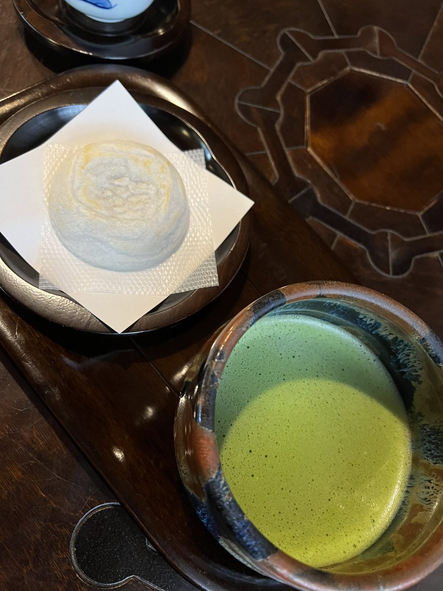 test ツイッターメディア - 太宰府
かさの家で梅ヶ枝餅とお抹茶
美味すぎる https://t.co/pExJoEQnlV