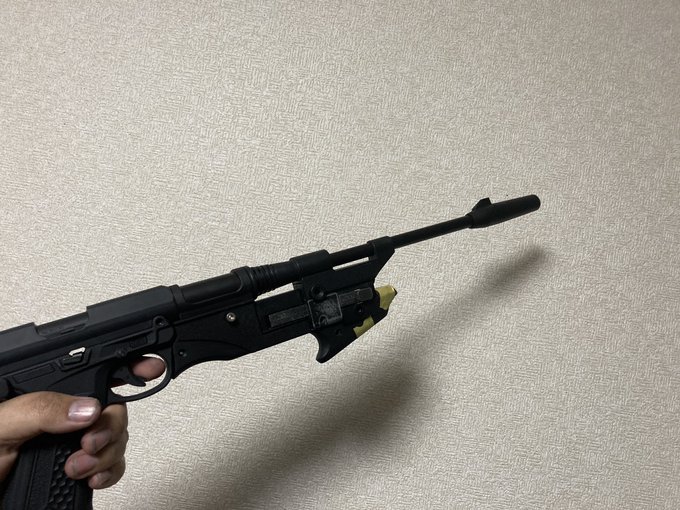購入したサンダーボルトのハイダーが欠品していたので、3Dプリンターで作成デザインは元を参考にしつつ、サイトはオリジナルに 購入したサンダーボルトのハイダーが欠品していたので、3Dプリンターで作成デザインは元を参考にしつつ、サイトはオリジナルに