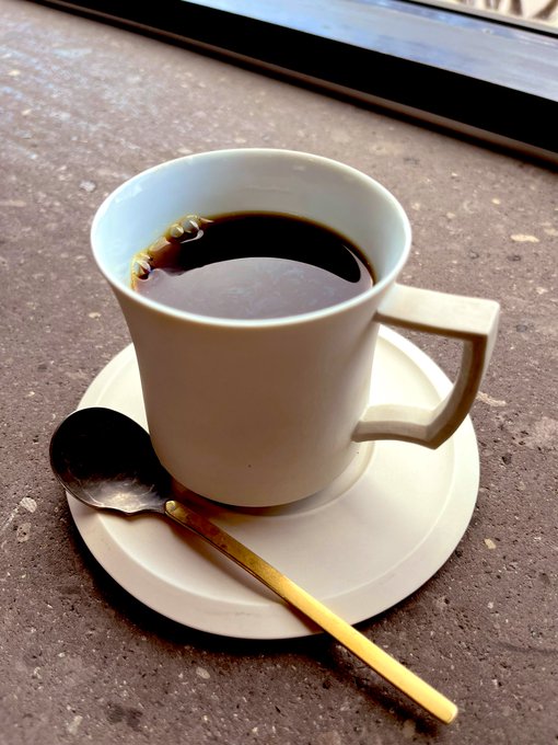 何となくボカしてみた。#スズナリコーヒー #刻刻 #ポートレートモード 何となくボカしてみた。#スズナリコーヒー #刻刻 #ポートレートモード