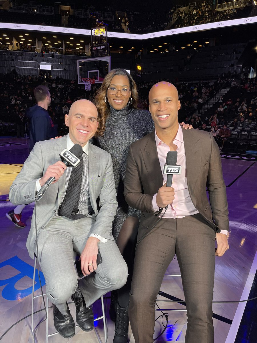 https://pbs.twimg.com/media/FoKJ-rWWYAA8veO.jpg Live stream: Wizards 10, Nets 3