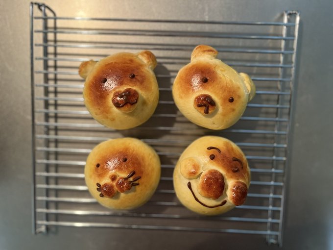 本日のパン作り。熊とアンパンマンと、ぼのぼの🥖 本日のパン作り。熊とアンパンマンと、ぼのぼの🥖