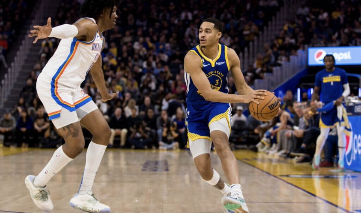 https://pbs.twimg.com/media/FoeZgVaakAEut0m.jpg Live stream: Warriors 11, Blazers 14