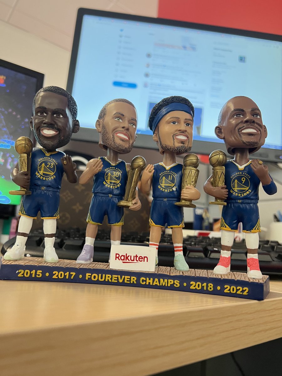 https://pbs.twimg.com/media/FofGXQfaQAAabA_.jpg Live stream: Warriors 11, Blazers 14