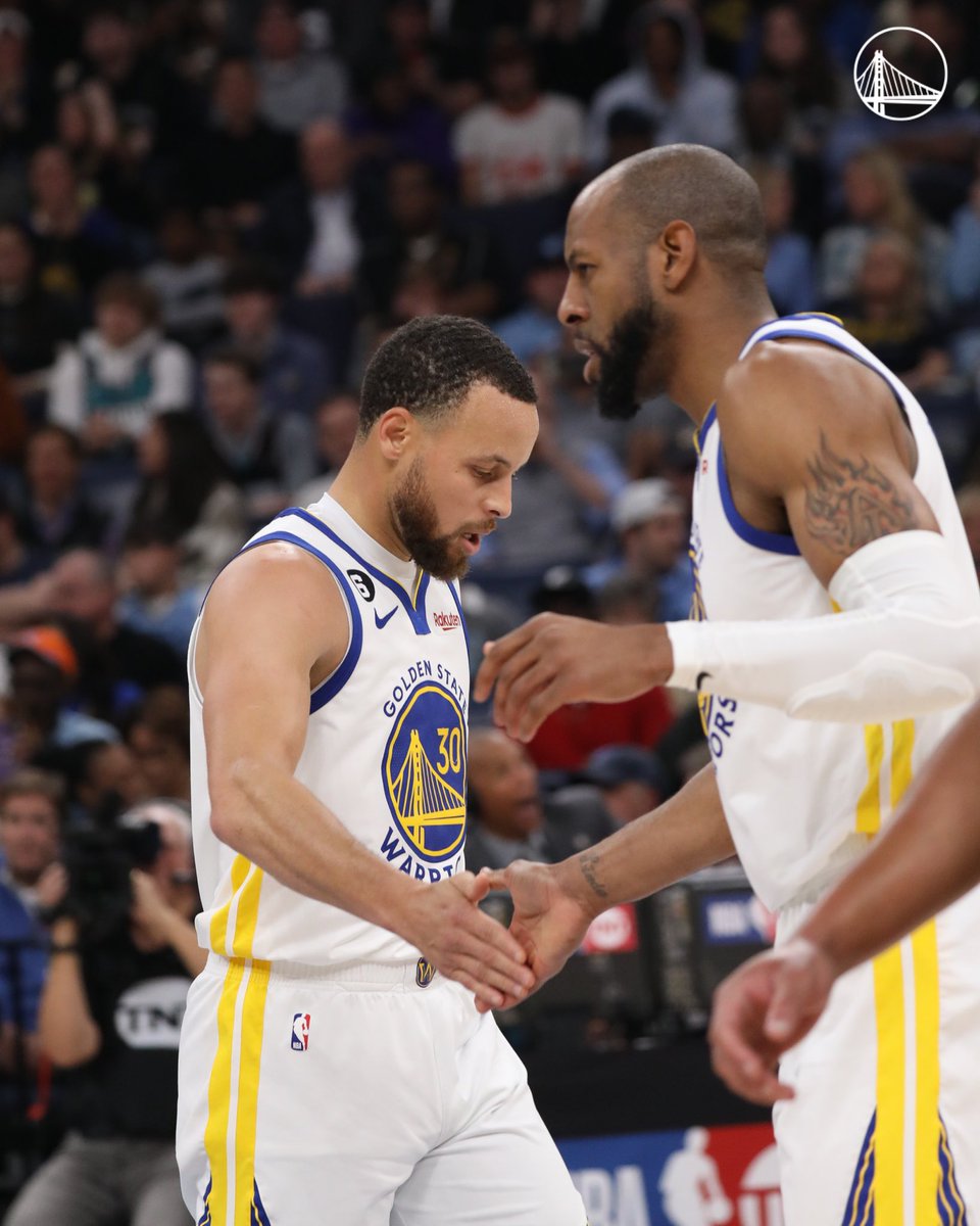 https://pbs.twimg.com/media/Fq0kPsKWIAEzcfw.jpg Live stream: Warriors 110, Grizzlies 131