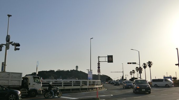 片瀬江ノ島駅に戻って来た帰りの小田急ロマンスカー・えのしま号のチケットは既に予約済みだ#藤沢市#青い花#きみの声をとどけ 片瀬江ノ島駅に戻って来た帰りの小田急ロマンスカー・えのしま号のチケットは既に予約済みだ#藤沢市#青い花#きみの声をとどけ
