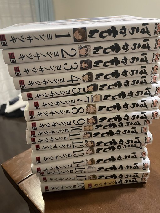 大人買いしたばらかもんを読みながら、五島芋の限定ラベル飲んで五島ロスを少しでも抑えてみようとしたけど逆効果だったw 大人買いしたばらかもんを読みながら、五島芋の限定ラベル飲んで五島ロスを少しでも抑えてみようとしたけど逆効果だったw