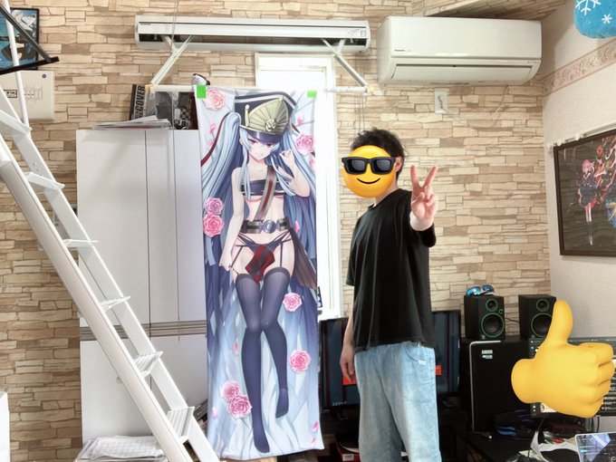 みてみてー22歳成人男性及びそいつの部屋とオリジナルテレビアニメ『𝙍𝙚:𝘾𝙍𝙀𝘼𝙏𝙊𝙍𝙎(レクリエイターズ)』軍服の姫君 みてみてー22歳成人男性及びそいつの部屋とオリジナルテレビアニメ『𝙍𝙚:𝘾𝙍𝙀𝘼𝙏𝙊𝙍𝙎(レクリエイターズ)』軍服の姫君
