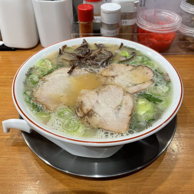 【那覇】直ちゃんラーメン ネギ盛りラーメンTPキクラゲ+替え玉硬+替え玉普通 #博多豚骨 沖縄ラーメン #沖縄ラーメン 【那覇】直ちゃんラーメン ネギ盛りラーメンTPキクラゲ+替え玉硬+替え玉普通 #博多豚骨 沖縄ラーメン #沖縄ラーメン