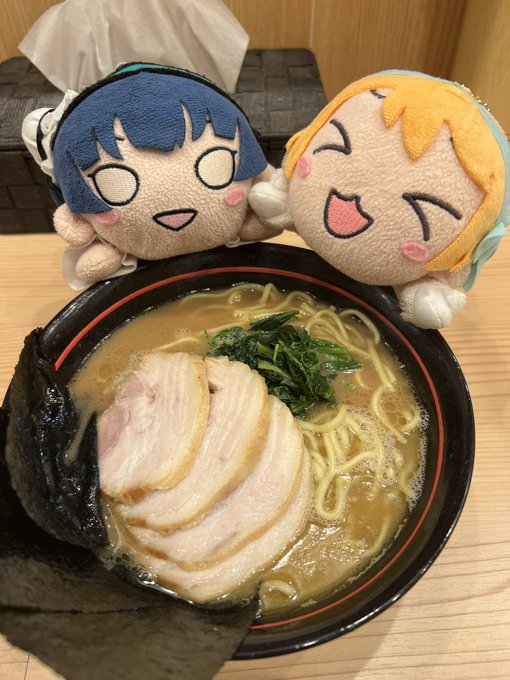 今日いただいたのはコチラ！麺場寺井さんのチャーシューメンです！(*^◯^*)😈🍜まずは家系で一呼吸。新中野武蔵家系列なこ