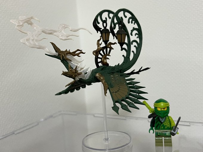 ロイド💚かっこよくのってます🦅✨#ニンジャゴー　#ninjago 