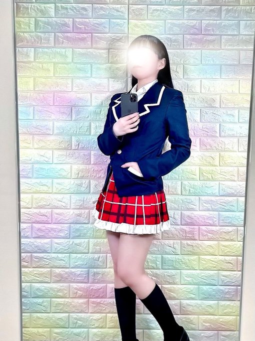 昨日ご出勤だったイオンちゃん♪予約完売❣️お疲れ様でした🙇‍♂️コスプレは中二病でも恋がしたい! 凸守 早苗風👍セーラー