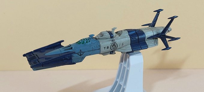 完成しました！アニメ「宇宙戦艦ヤマト2202　愛の戦士たち」より磯風改型突撃宇宙駆逐艦総筆塗りで仕上げました昔の爆撃機の