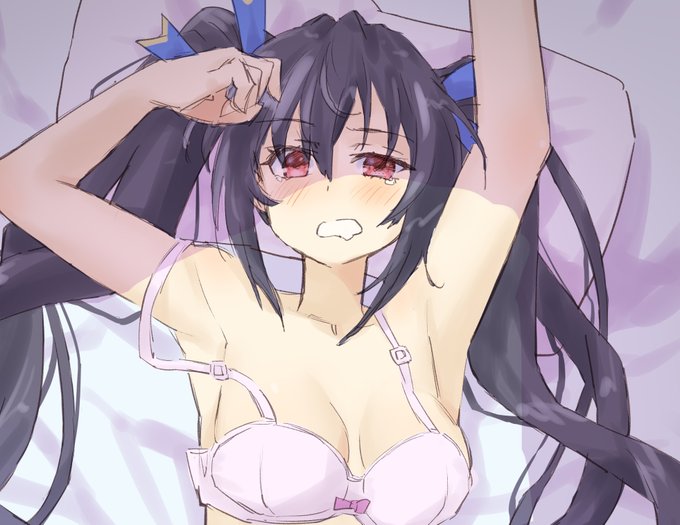 #ネプテューヌ #neptunia寝相が悪いノワさん肩回りムズぃ… #ネプテューヌ #neptunia寝相が悪いノワさん肩回りムズぃ…
