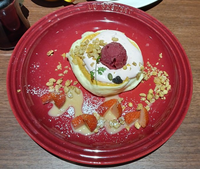 むさしの森珈琲のパンケーキに、私の💞は射ぬかれました。静岡にもあったんだ～。あそこ、ガストじゃなかったかな⁉️とにかく美
