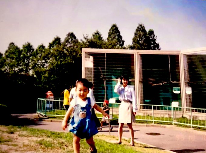たぶんこの時がJMC初訪問でした。物心つく前で記憶は曖昧です。はじめの一歩。#日本モンキーセンター#猿JOYフォトフェス