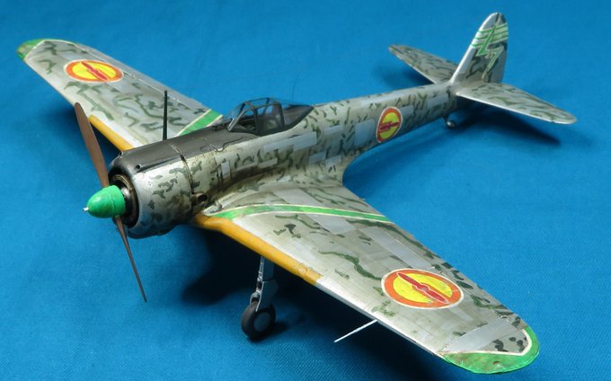 #毎日プラモ画像 #筆塗り ハセガワ1/48 陸軍一式戦闘機 隼一型 「荒野のコトブキ飛行隊」レオナ機 2018年補修跡 #毎日プラモ画像 #筆塗り ハセガワ1/48 陸軍一式戦闘機 隼一型 「荒野のコトブキ飛行隊」レオナ機 2018年補修跡