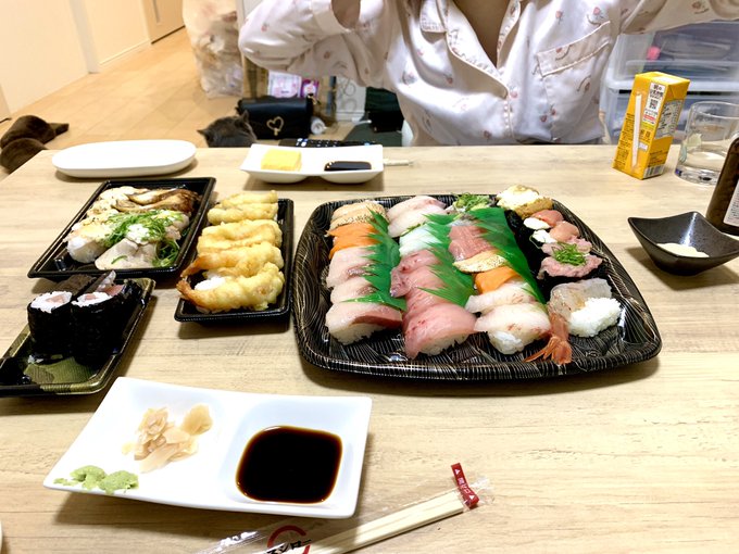 フェアリーテイル30回完走記念‼️　　　　🍣スシロー🍣のお寿司こんな時期だからこそ、お持ち帰り#スシロー 