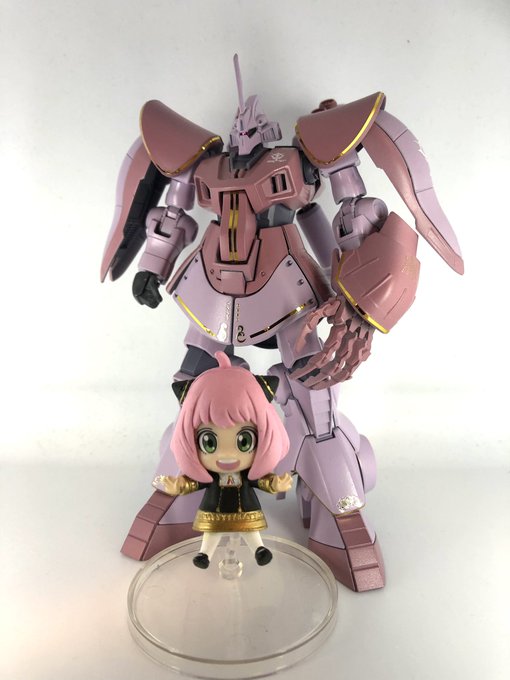 おぉチャイカ仲間が!ワタシのは亜種ですが、こちらは近藤デザイン寄りの正統派ですね。色もいい。真似したいです。ジークジオン おぉチャイカ仲間が!ワタシのは亜種ですが、こちらは近藤デザイン寄りの正統派ですね。色もいい。真似したいです。ジークジオン