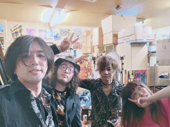 3/25(土)扇町para-dice--------------------1.恋をした2.ニューワールド3.悪の華4. 3/25(土)扇町para-dice--------------------1.恋をした2.ニューワールド3.悪の華4.