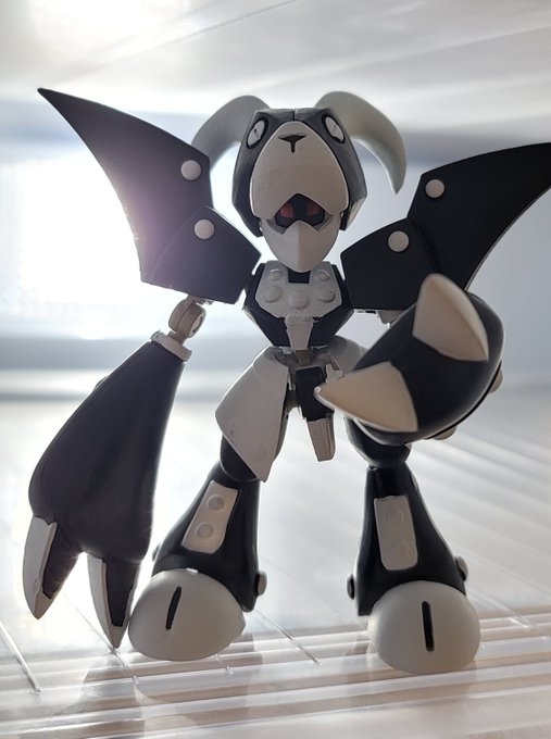 あと、超可動のブラックメイル入手したんですよね…ブラックメイル…メダロットで一番すきなメダロットです…かっこいい…コトブ あと、超可動のブラックメイル入手したんですよね…ブラックメイル…メダロットで一番すきなメダロットです…かっこいい…コトブ