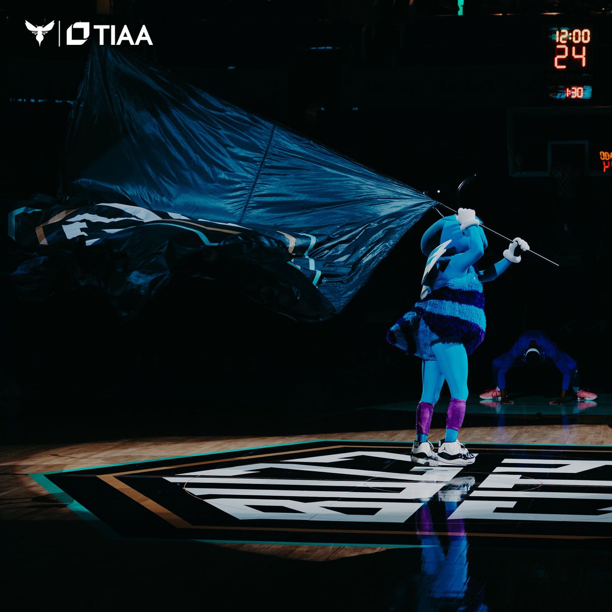 https://pbs.twimg.com/media/FsKwAGQXoAAK4mH.jpg Live stream: Nets 102, Magic 117
