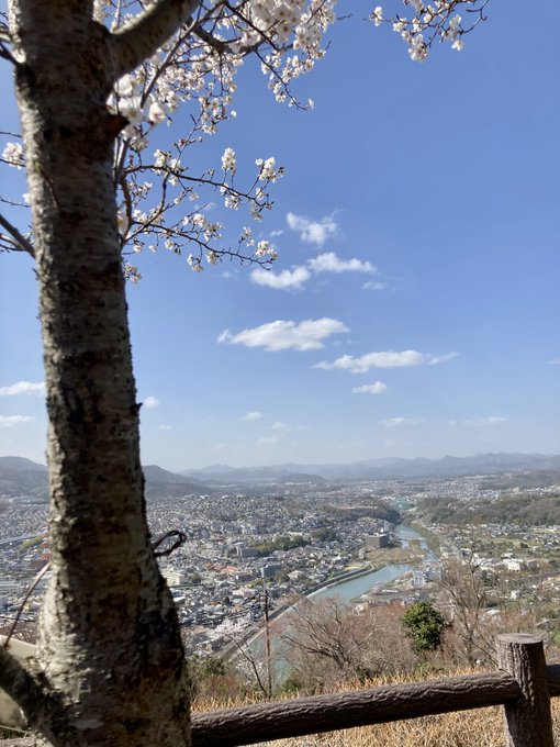 【野尻】春から吹田キャンパスに進学のみなさんには、住む場所として池田市などもおすすめ。石橋阪大前から逆方向なので意想外か 【野尻】春から吹田キャンパスに進学のみなさんには、住む場所として池田市などもおすすめ。石橋阪大前から逆方向なので意想外か