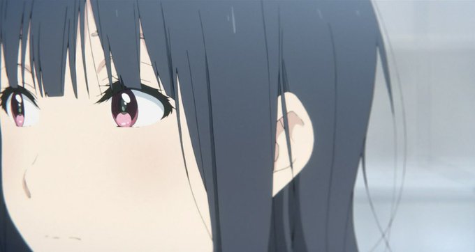 #リズと青い鳥 冒頭で校門を振り返りスカートを膨らますみぞれ。誰よりも早く希美に会える高揚感からだろう。それでも、この時 #リズと青い鳥 冒頭で校門を振り返りスカートを膨らますみぞれ。誰よりも早く希美に会える高揚感からだろう。それでも、この時