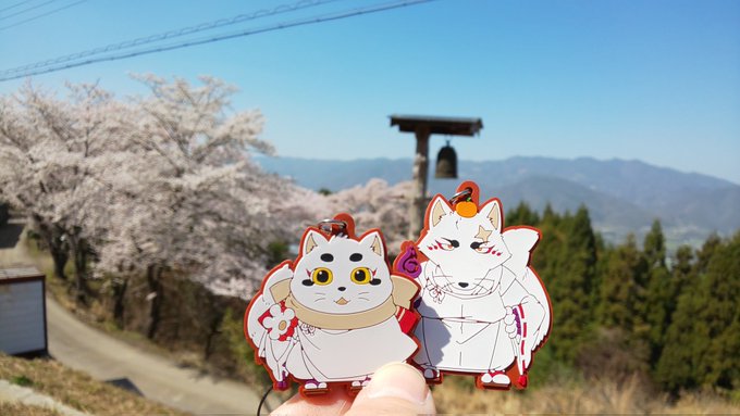 今回は、手持ちで唯一の銀ハルラバストも連れて行きました!(同人グッズを除く)🍊🦊グッズとのお出かけがようやく出来ました。 今回は、手持ちで唯一の銀ハルラバストも連れて行きました!(同人グッズを除く)🍊🦊グッズとのお出かけがようやく出来ました。