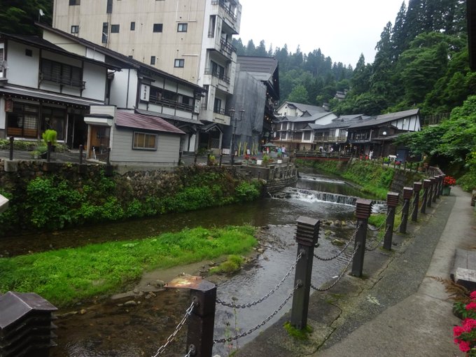 銀山温泉はガーリッシュナンバーの聖地巡礼で行ったけどいつか冬に泊まってみたい…☃️❄ 