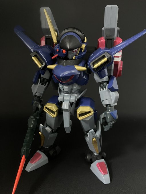 LBX プロトi製作期間2ヶ月(実働2週間)名前の通りプロトタイプをテーマに製作。全体的に成形色よりワントーン暗い。#ダ